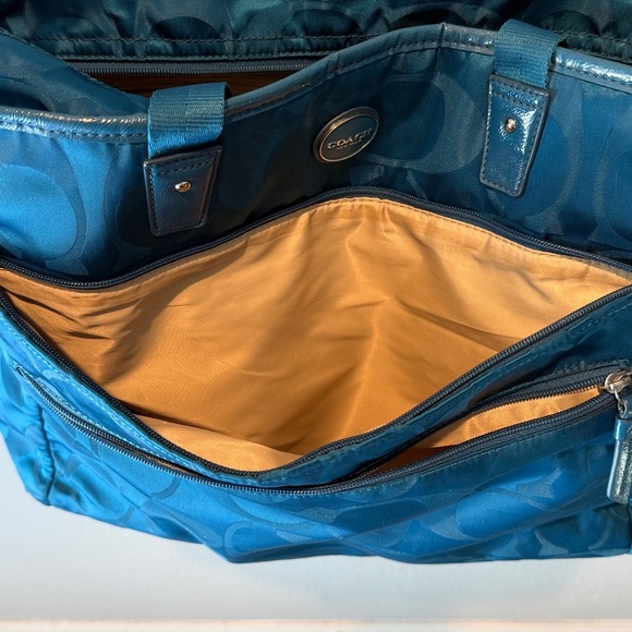 Coach Signature Nylon Teal Tote Carry On Multi Purpose Diaper/Travel Bag F77577 - Picture 4 of 16